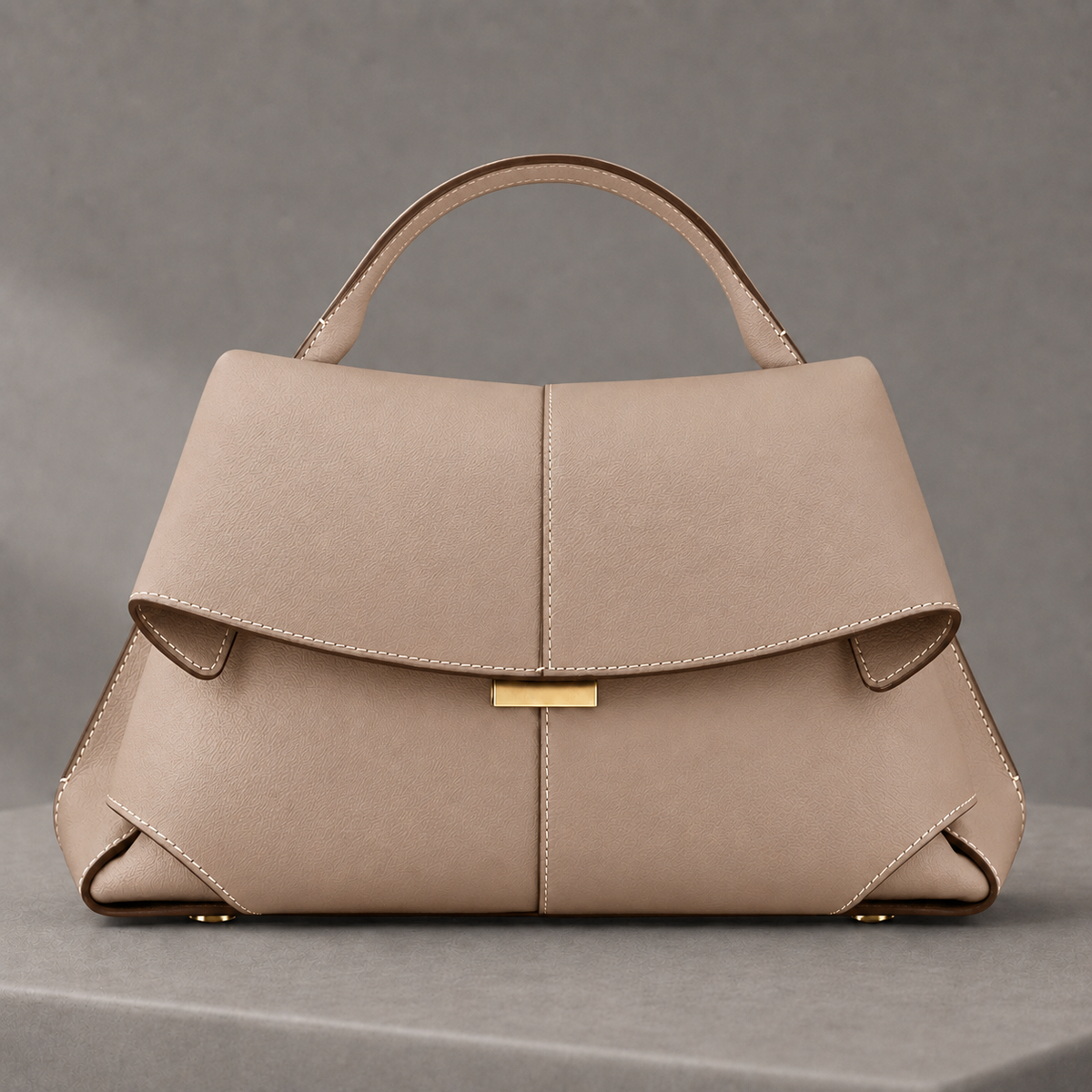 Falcone Leather Handbag - Beige