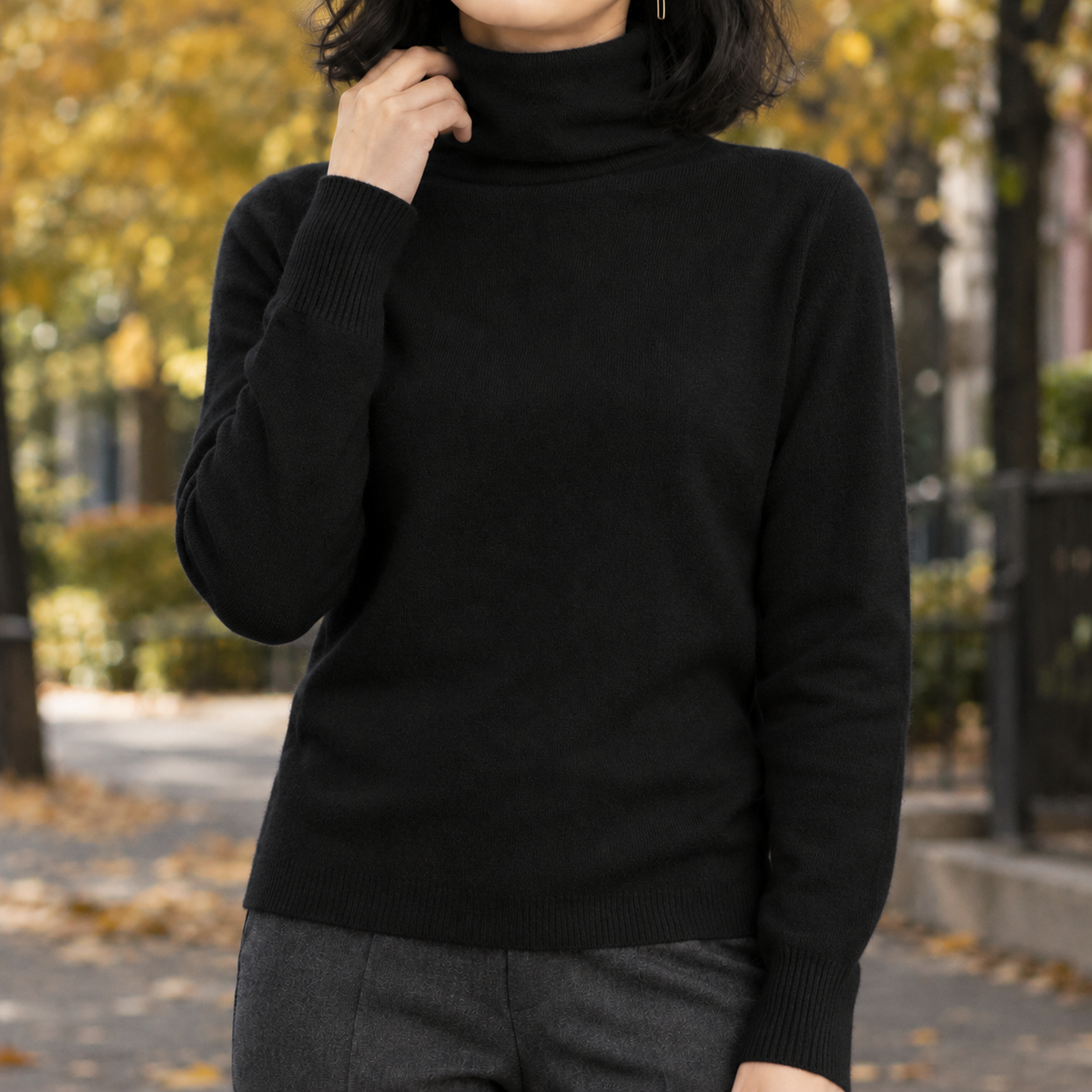 Emery Turtleneck Sweater - Black